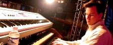 JEREMY TEAGUE ON B-3 ORGAN...